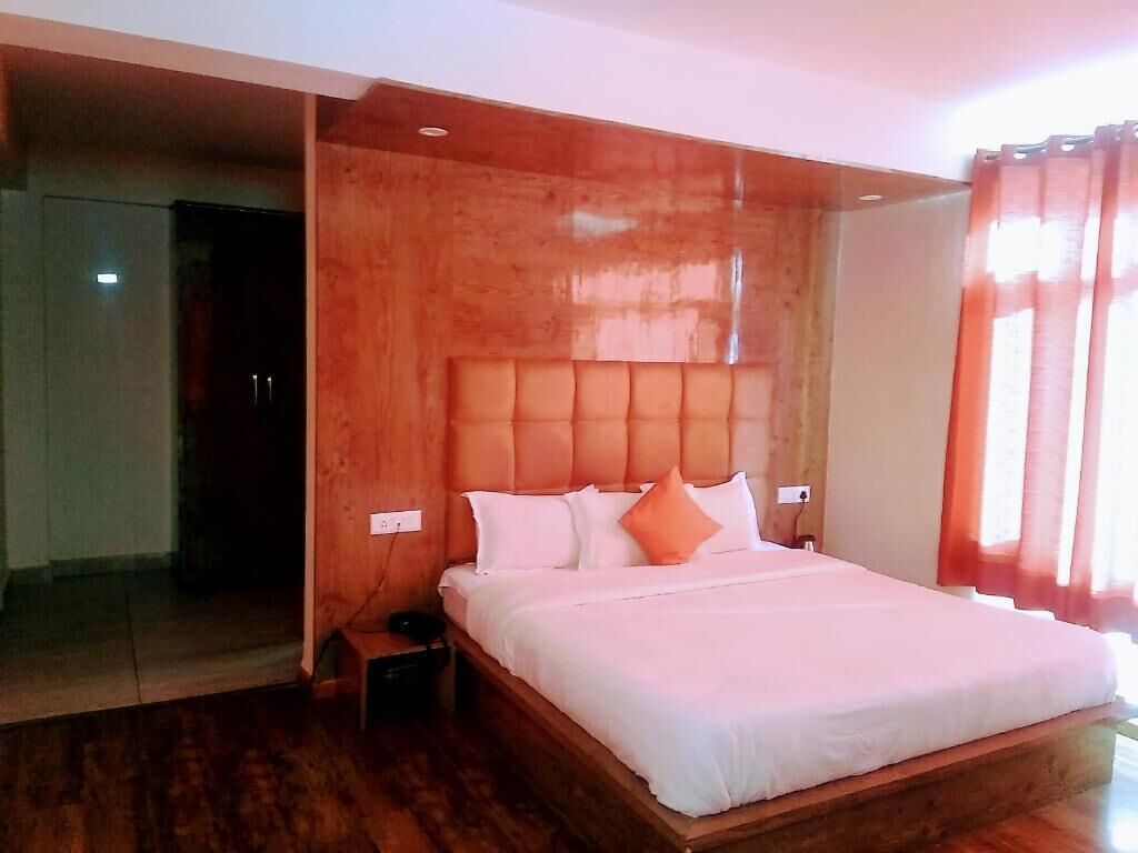 Hotel Rising Star