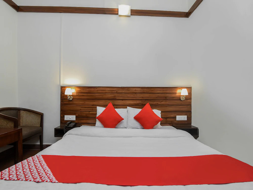 Hotel Sunflower by OYO Rooms