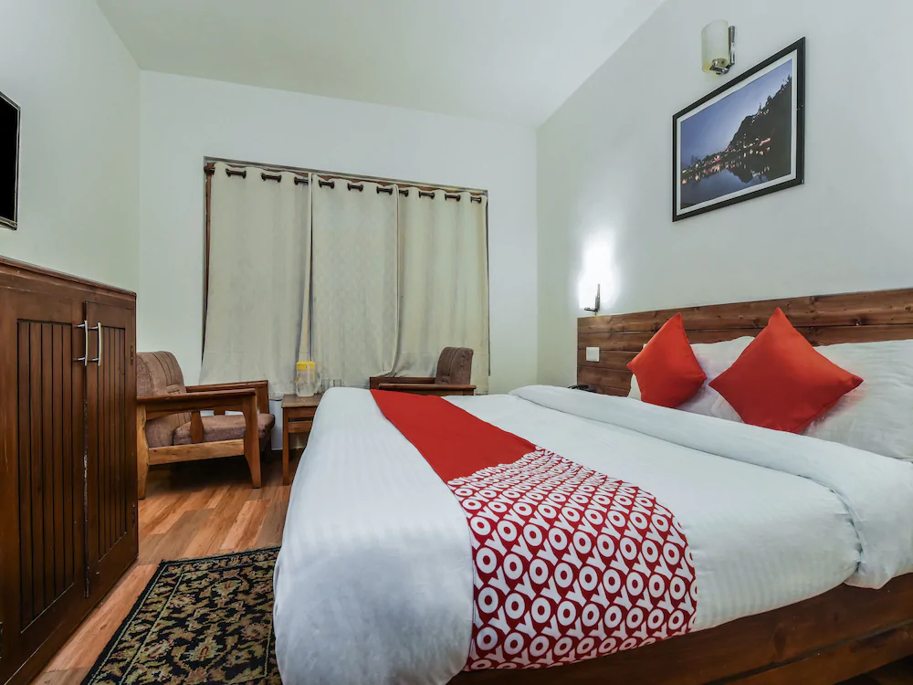 Hotel Sunflower by OYO Rooms