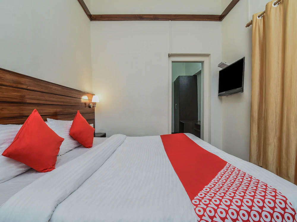 Hotel Sunflower by OYO Rooms