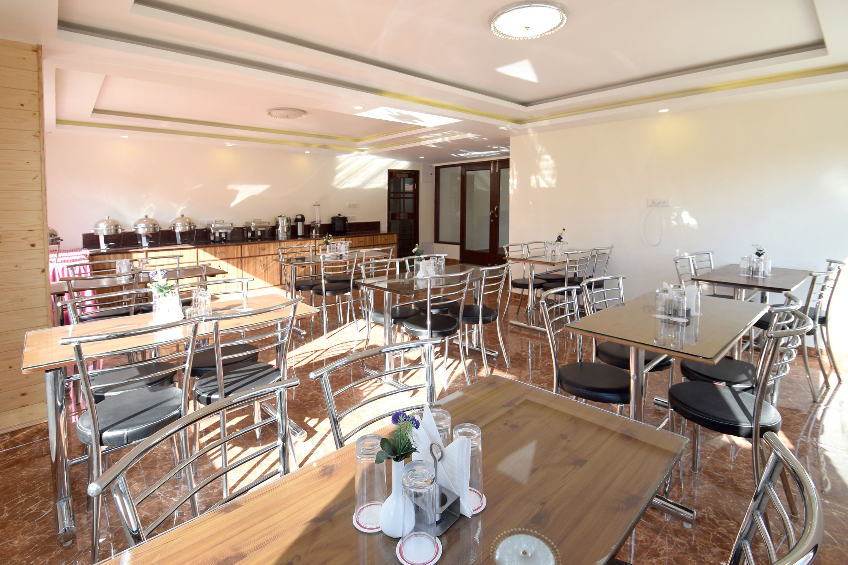 Hotel Sunrise Villa by OYO