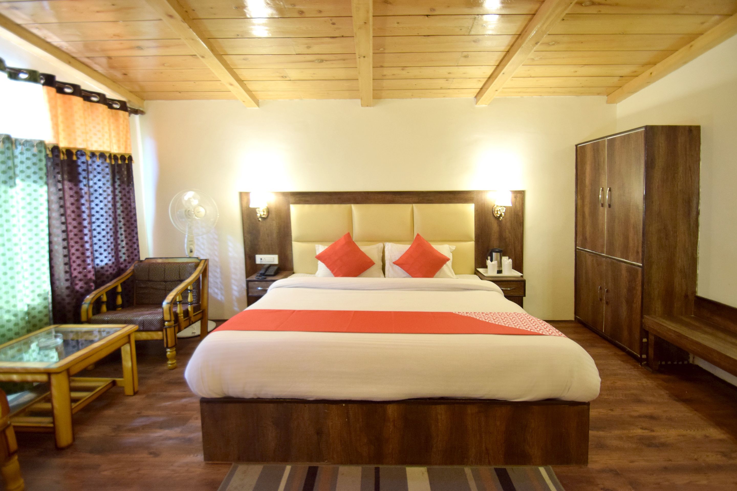 Hotel Sunrise Villa by OYO