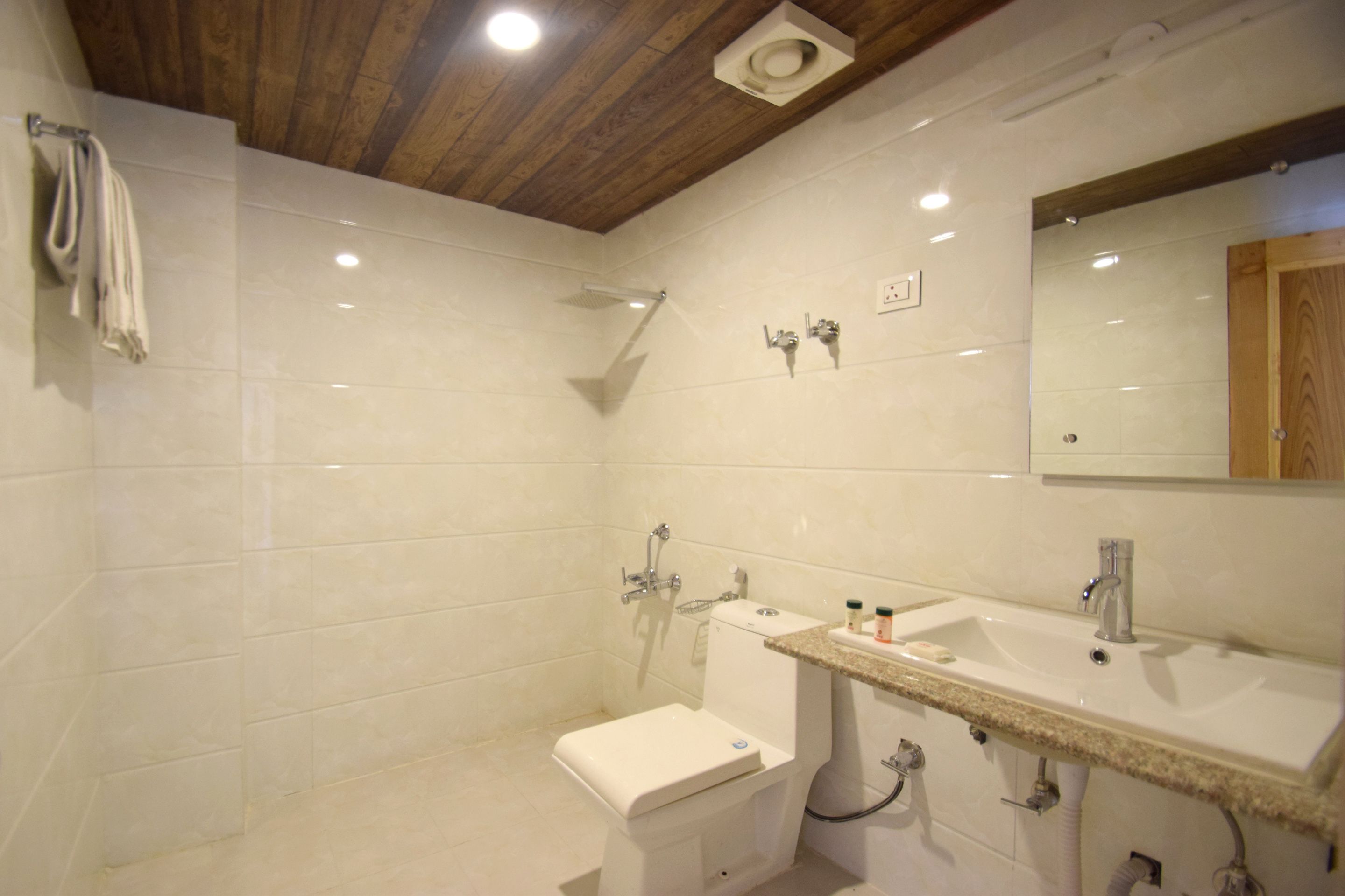 Hotel Sunrise Villa by OYO