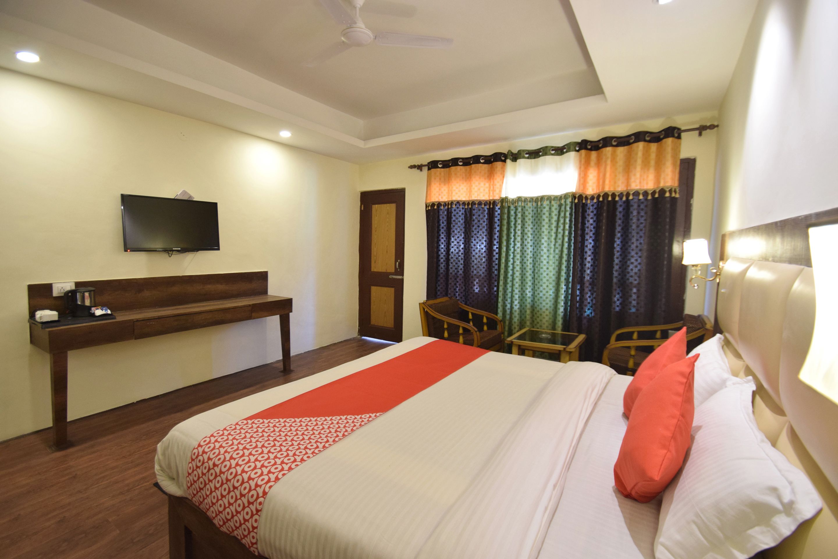 Hotel Sunrise Villa by OYO