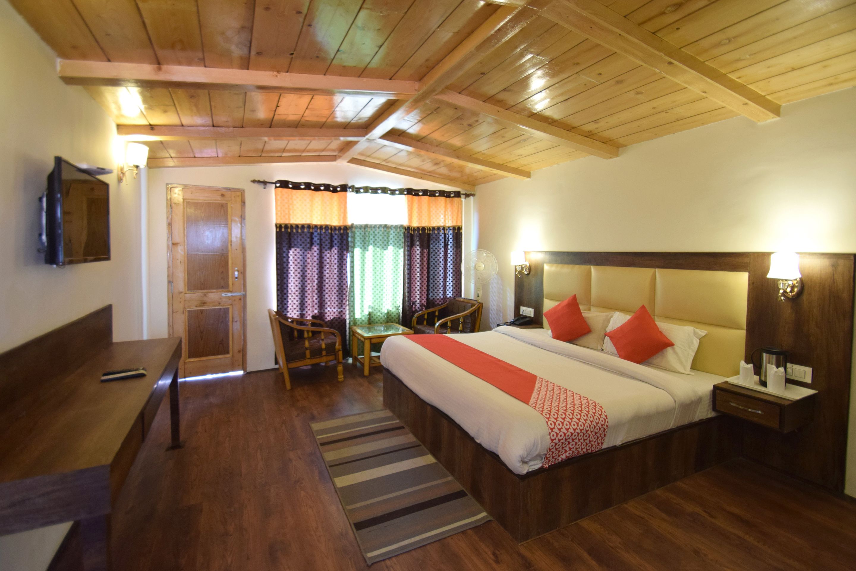 Hotel Sunrise Villa by OYO