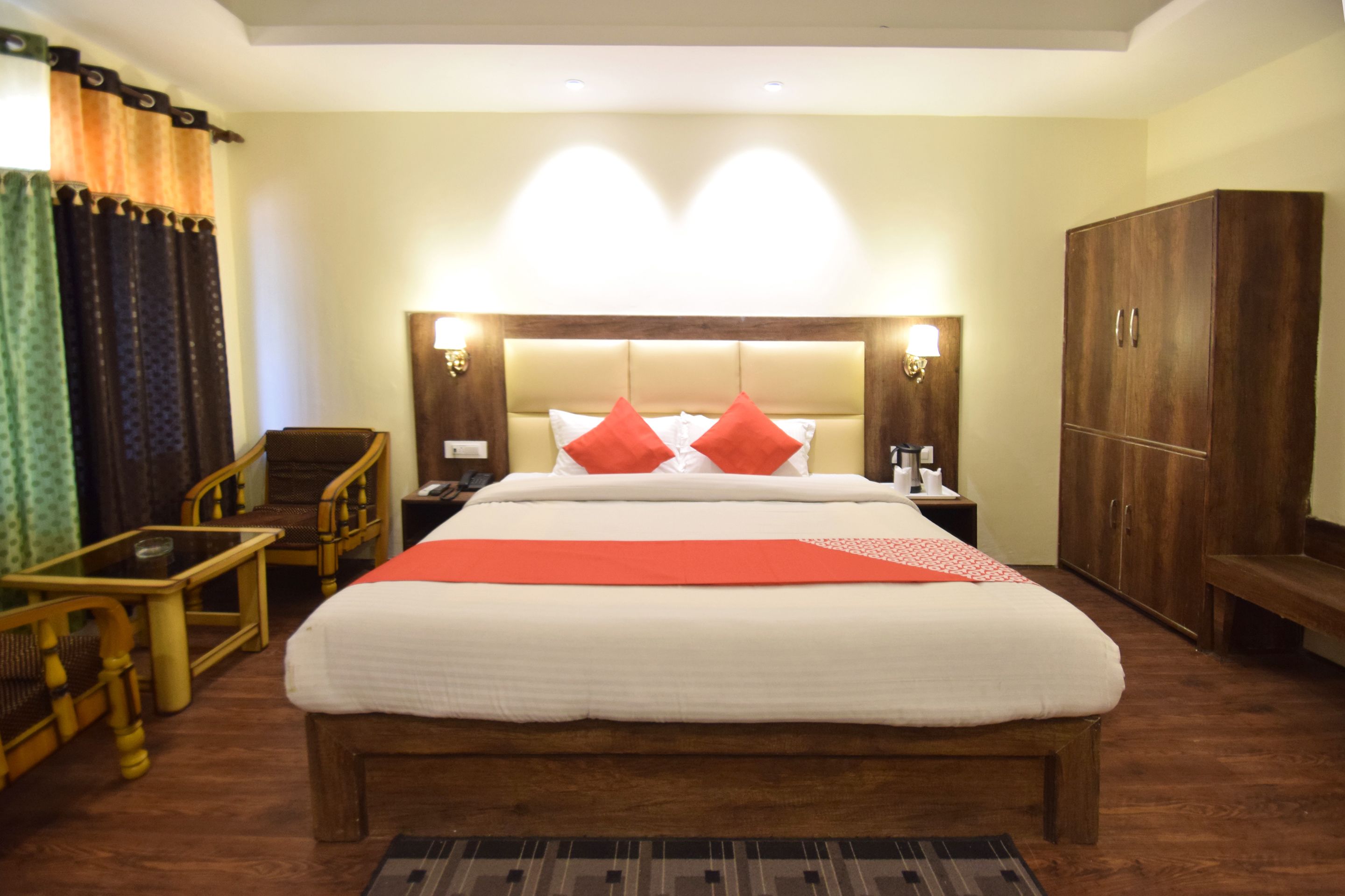 Hotel Sunrise Villa by OYO