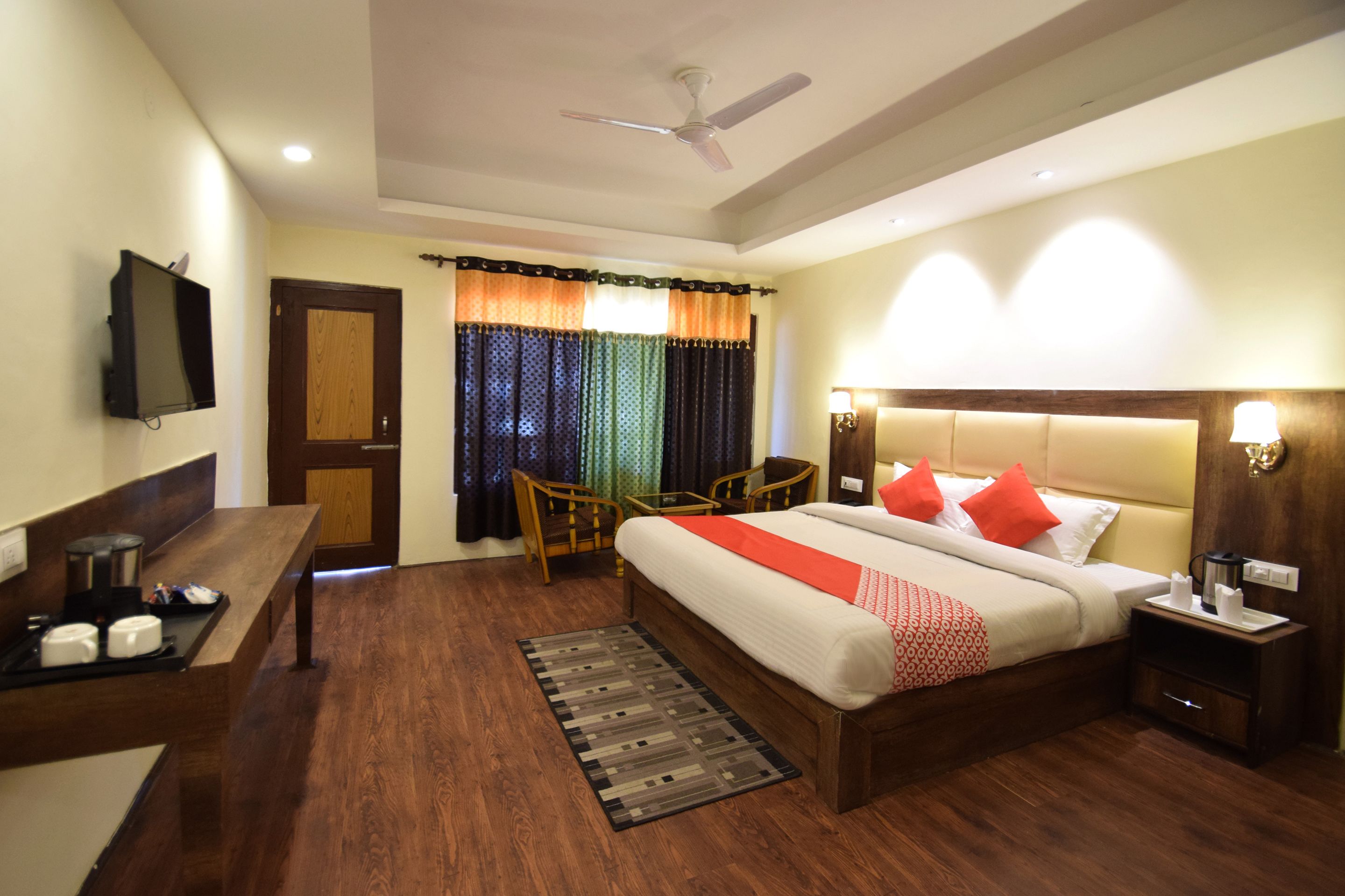 Hotel Sunrise Villa by OYO