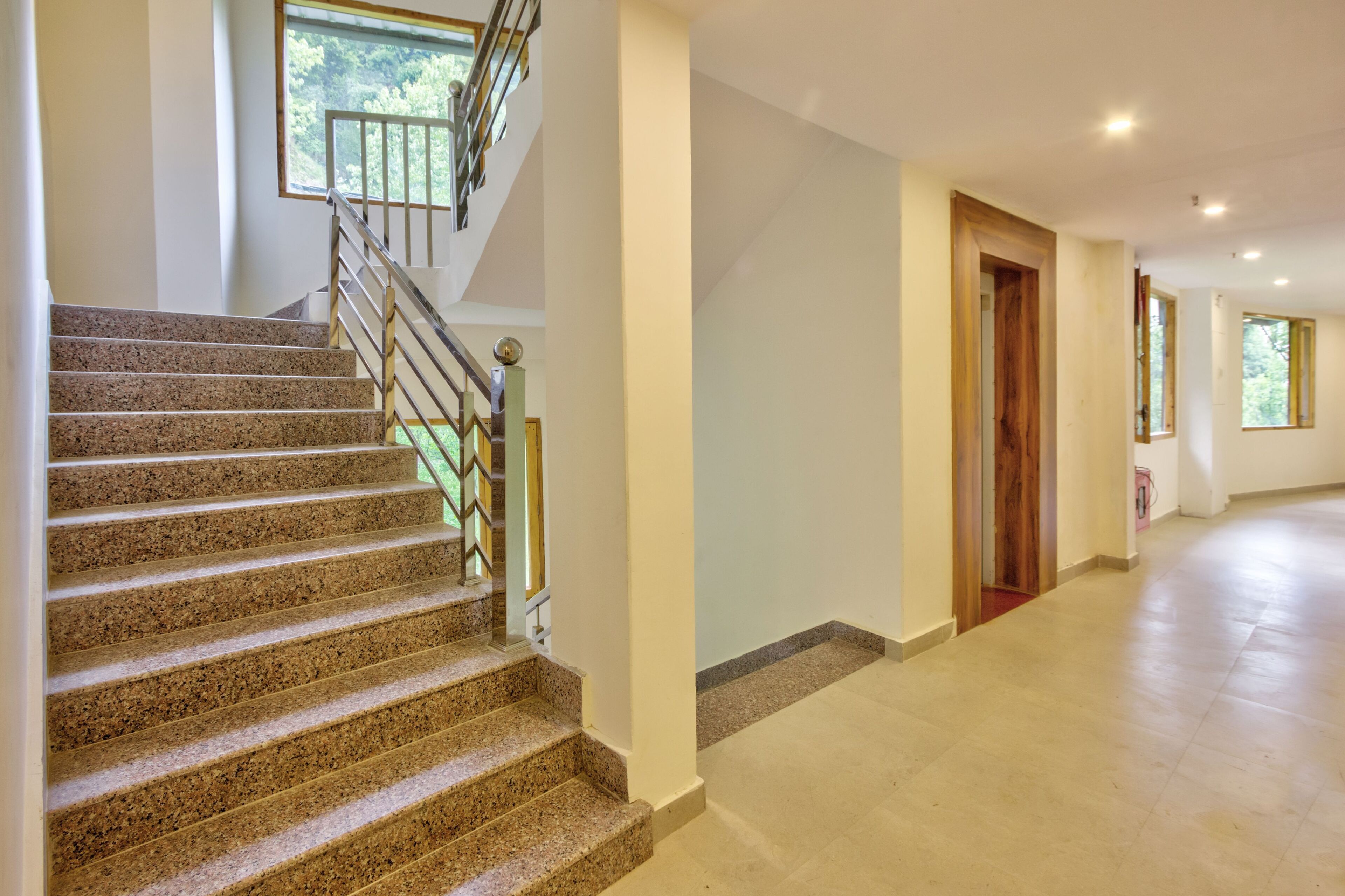 Hotel Tejas Manali by Ptw Hotels