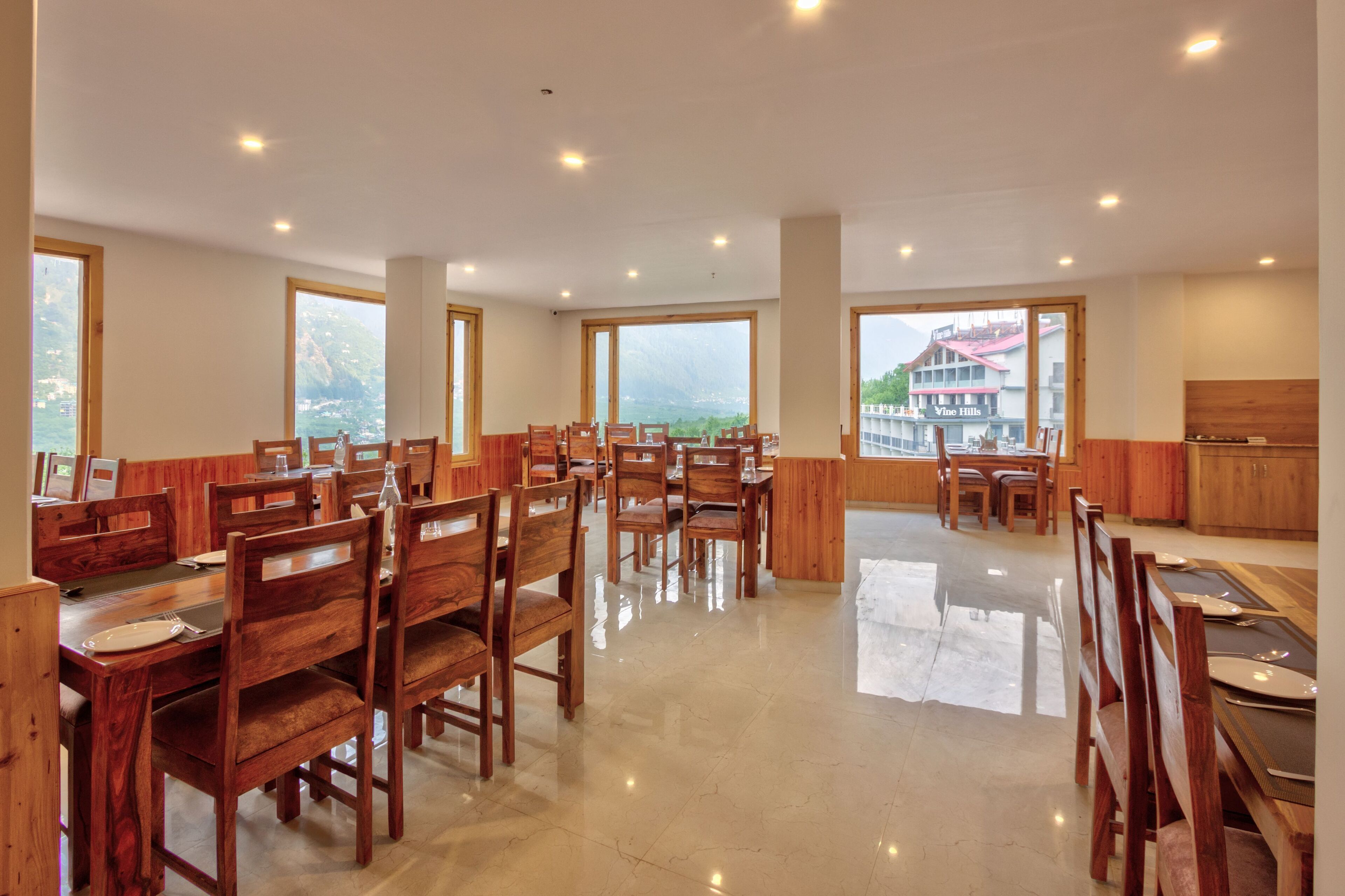 Hotel Tejas Manali by Ptw Hotels