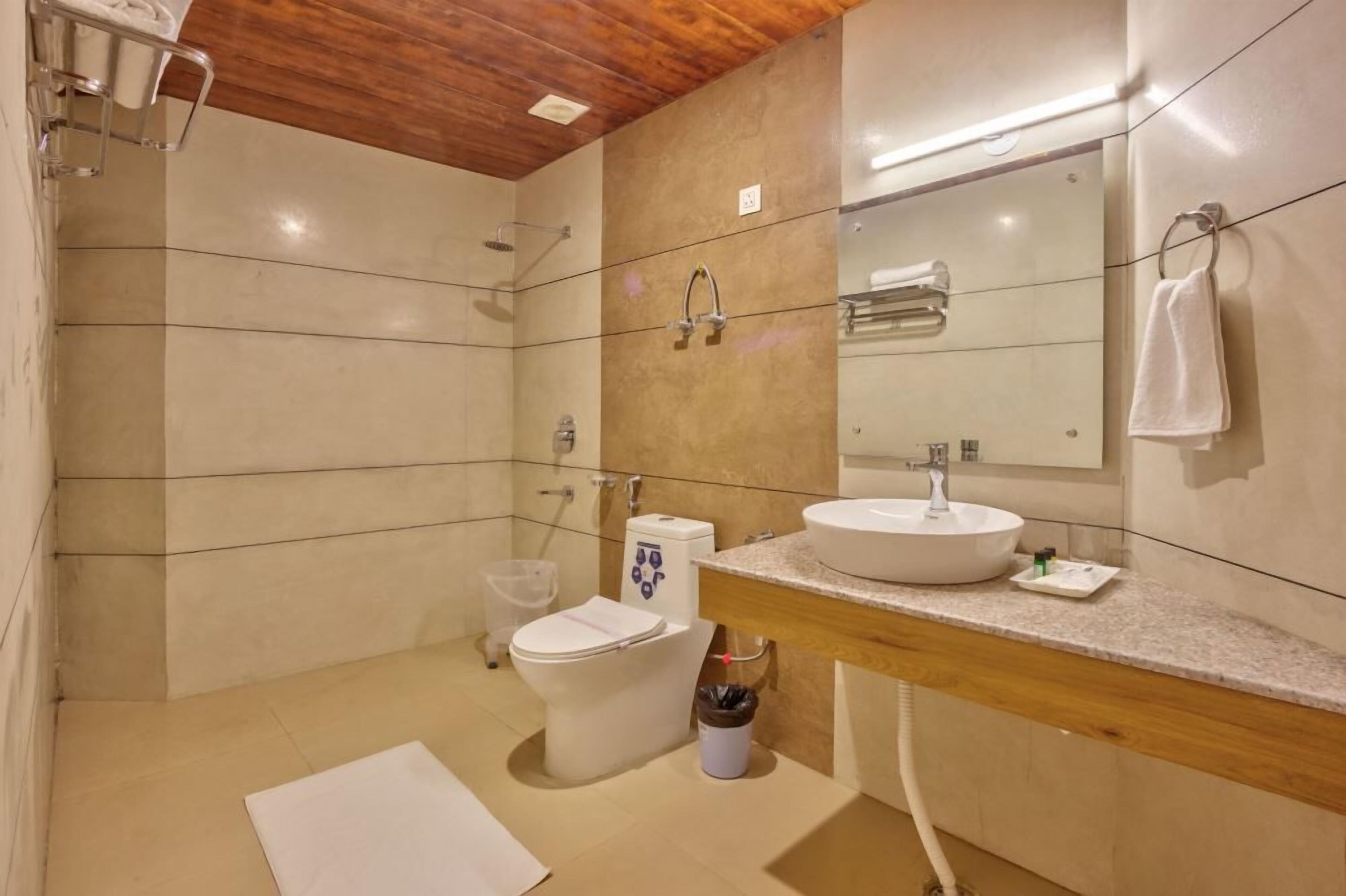 Hotel Tejas Manali by Ptw Hotels