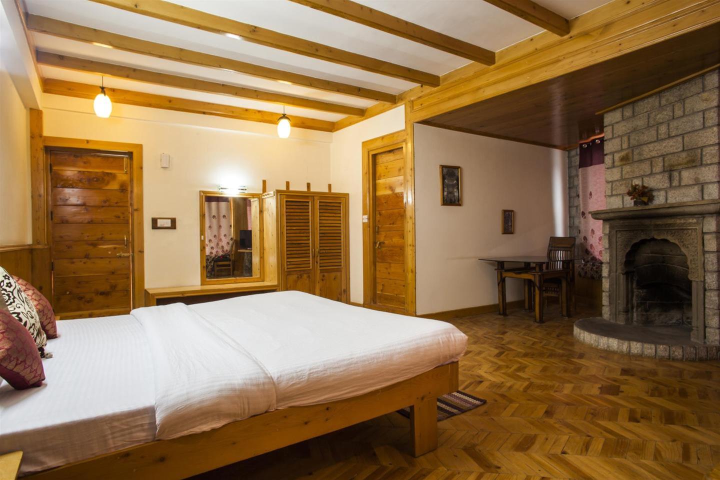 Hotel Valley of Gods