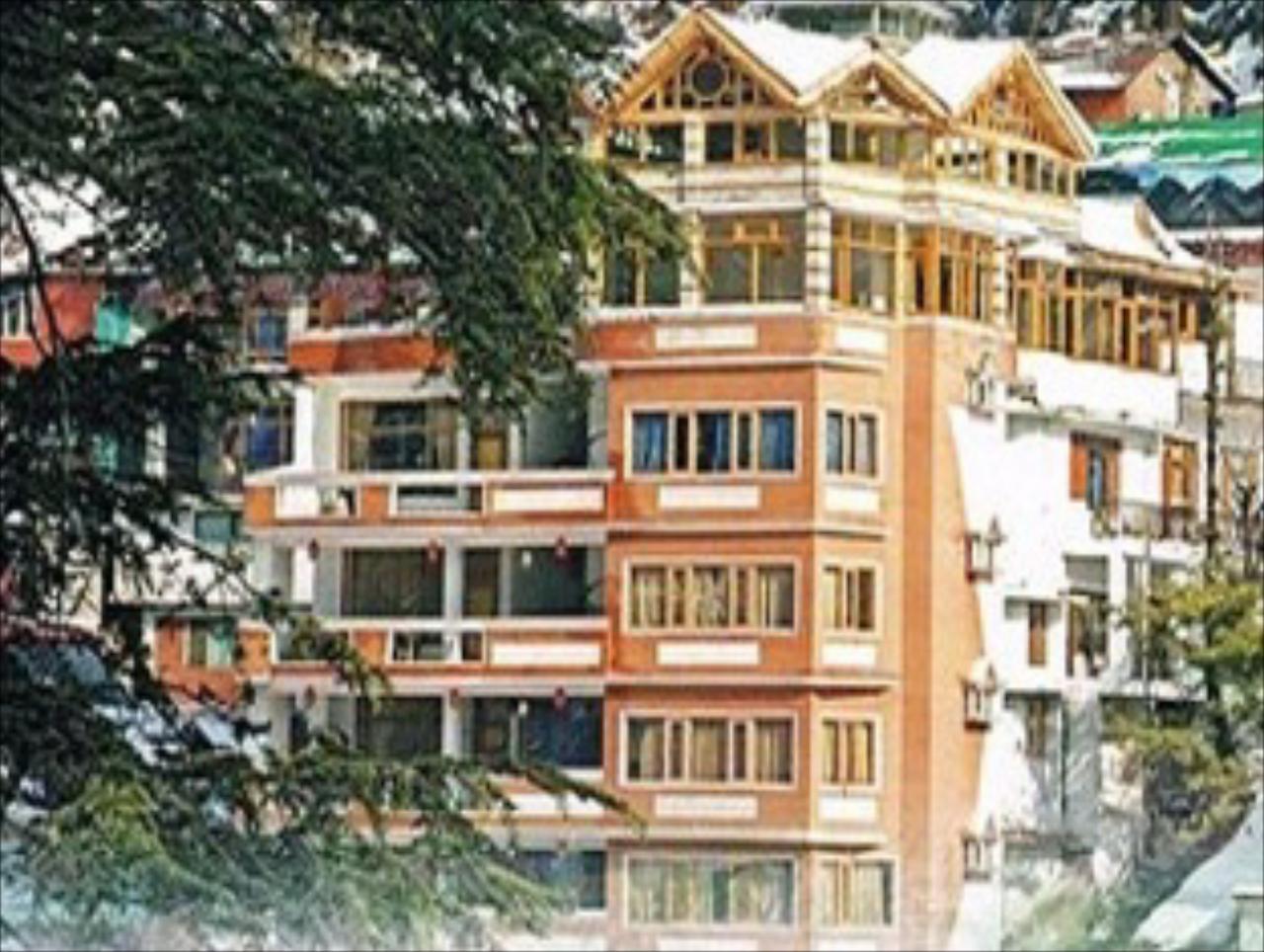 Hotel Whispering Valley