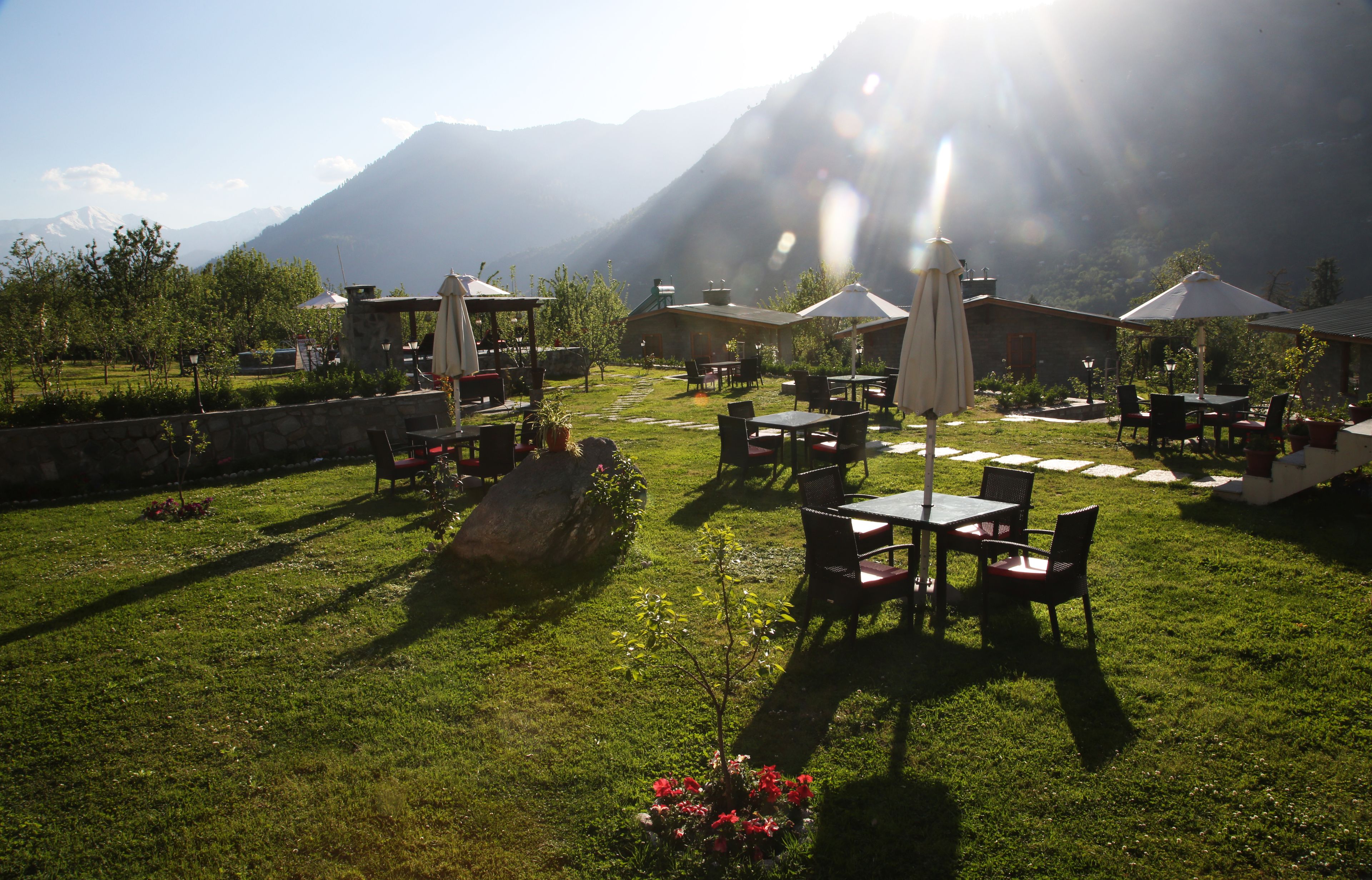 LaRiSa Mountain Retreat by Svenska