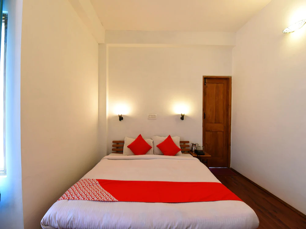 Manali Meadows Homestay by OYO Rooms