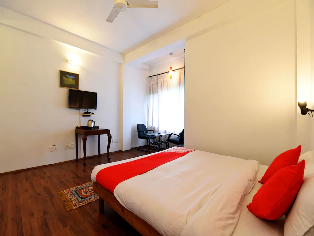 Manali Meadows Homestay by OYO Rooms