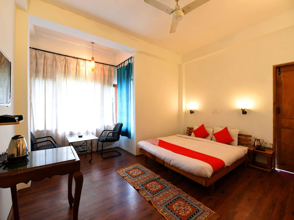 Manali Meadows Homestay by OYO Rooms