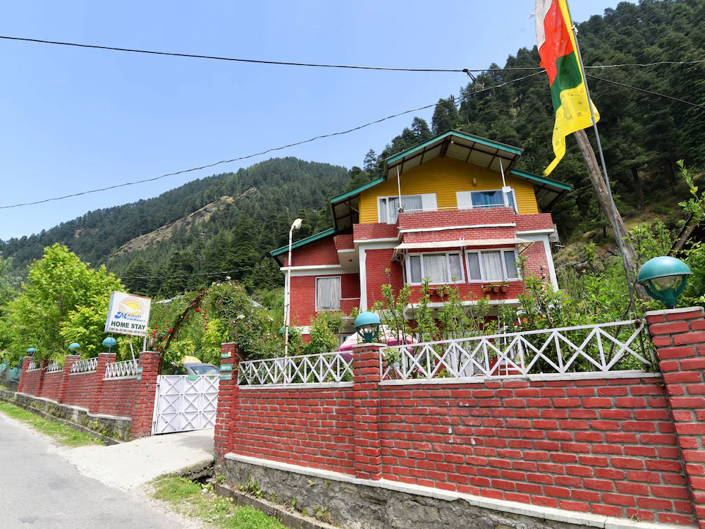 Manali Meadows Homestay by OYO Rooms