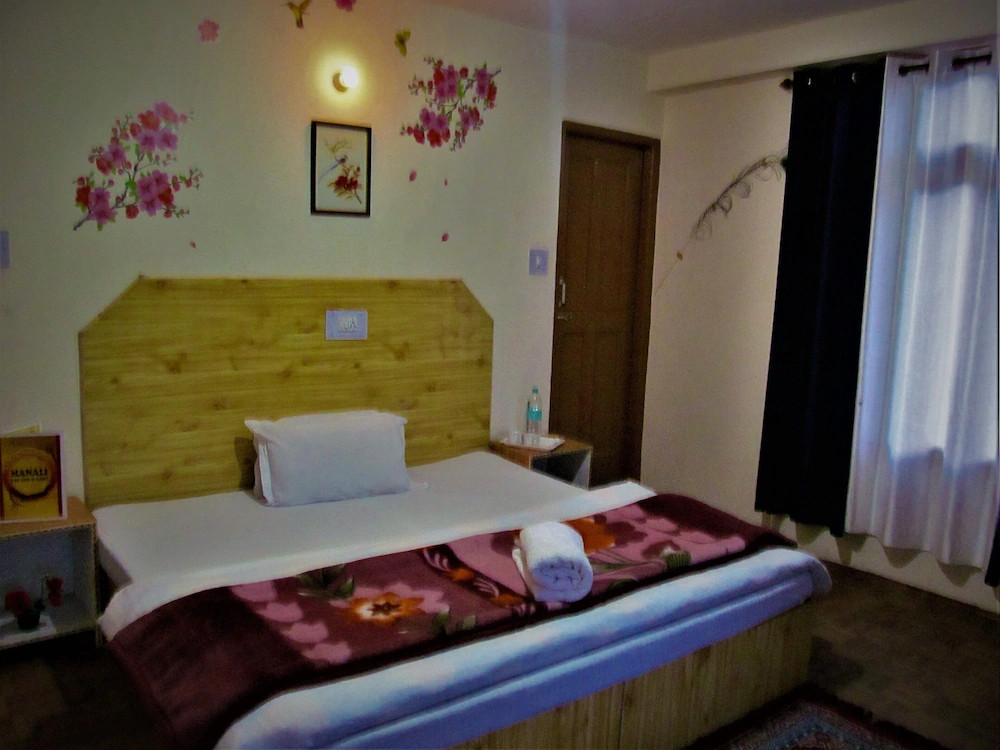 Manali Top Inn and Cafe