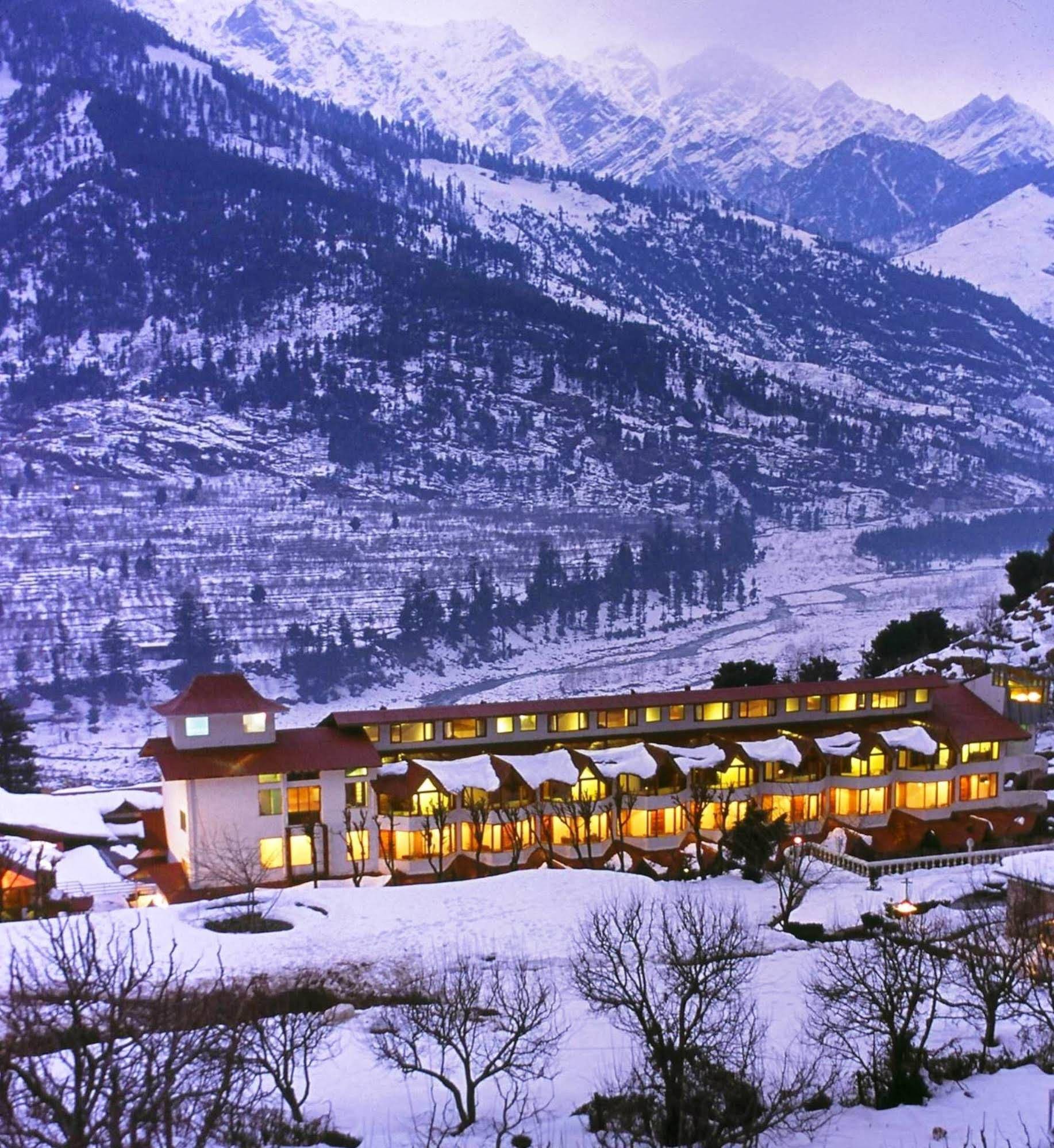 Manuallaya The Resort Spa