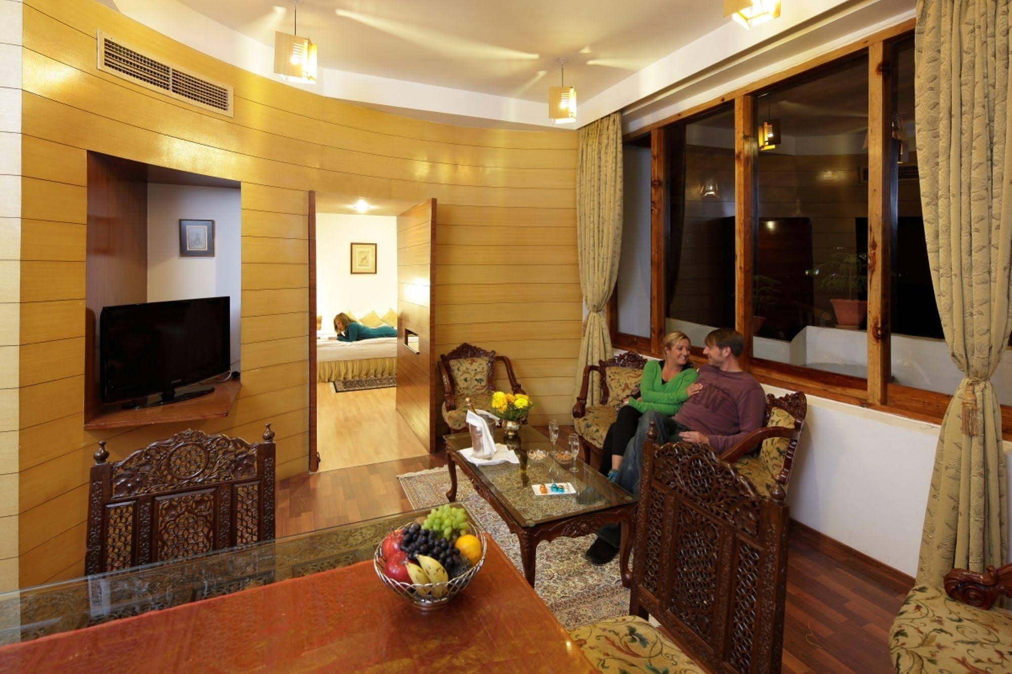 Manuallaya The Resort Spa