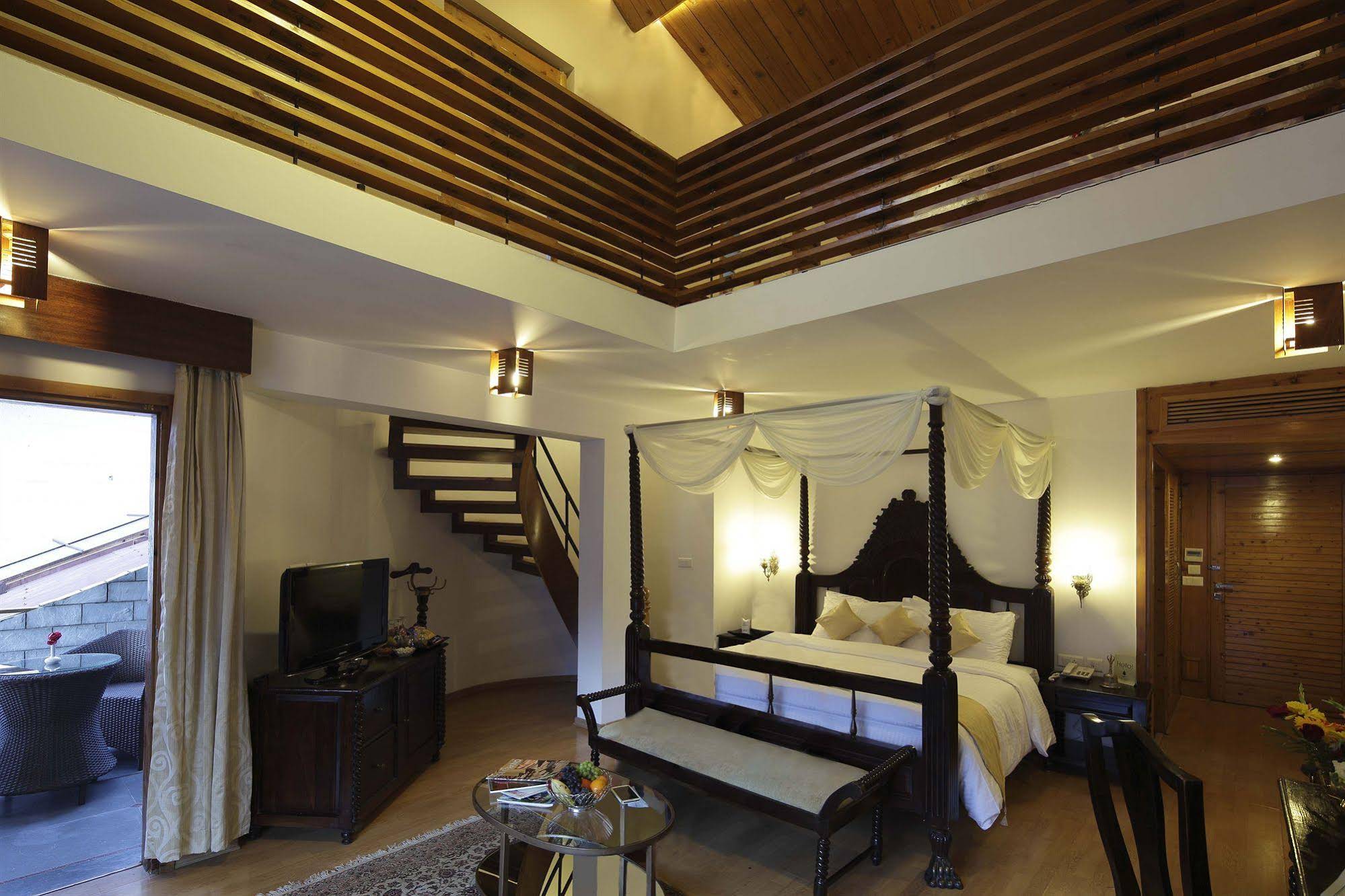 Manuallaya The Resort Spa