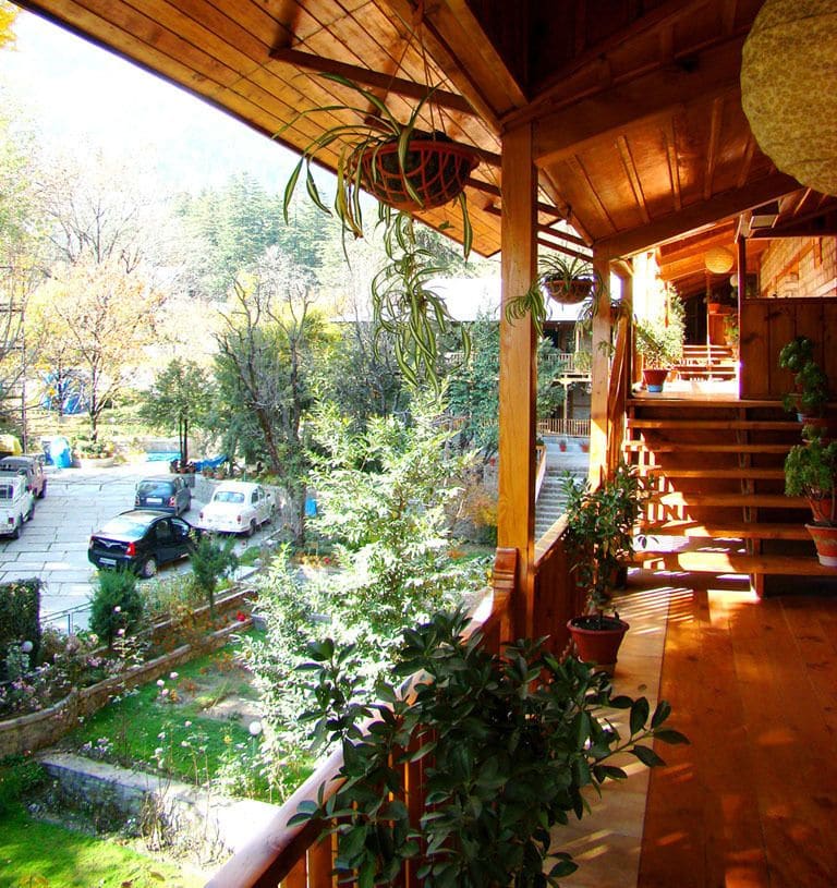 Negi's Hotel Mayflower