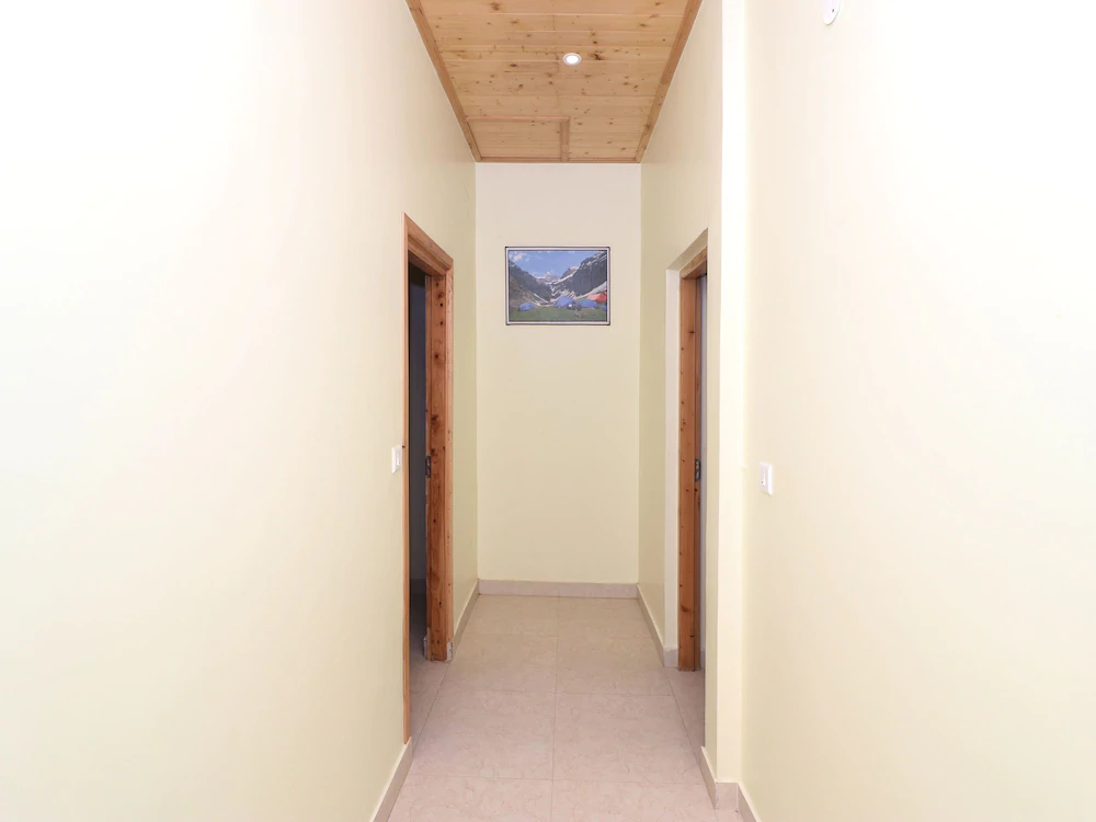 OYO Home 14011 Nature View Wooden Stay