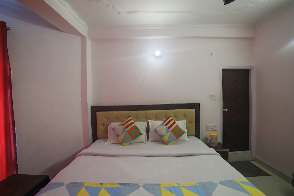 OYO Home 18419 Cozy Stay