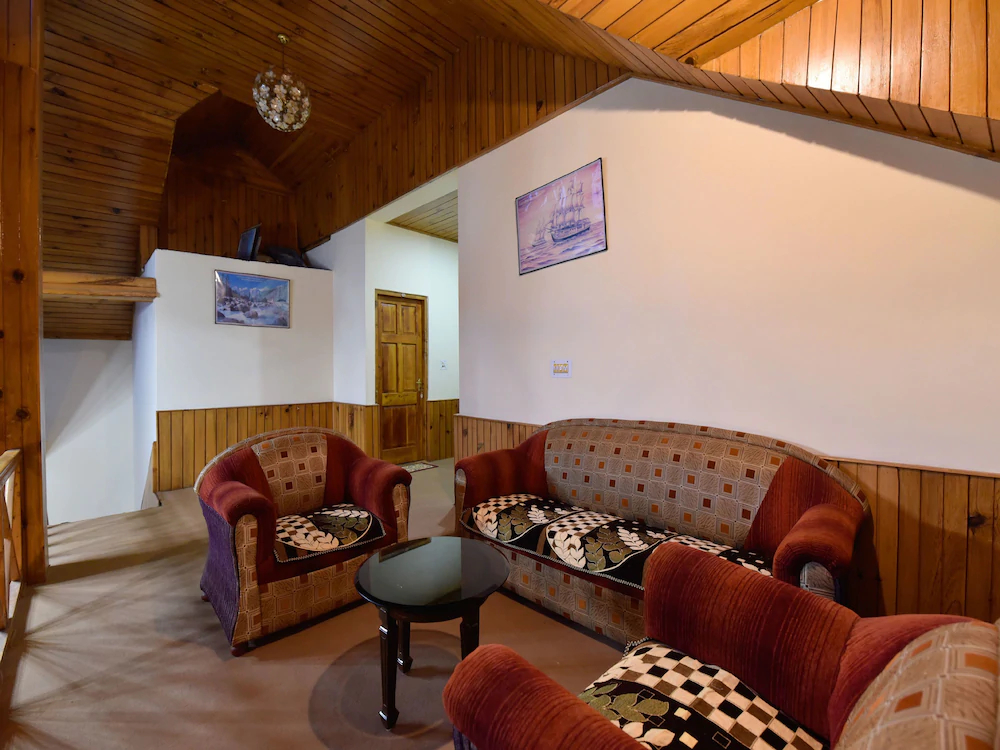 Paramount Cottage By OYO Rooms