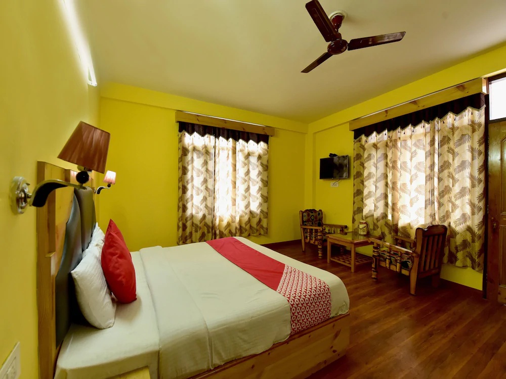 Radhika Cottage by OYO Rooms