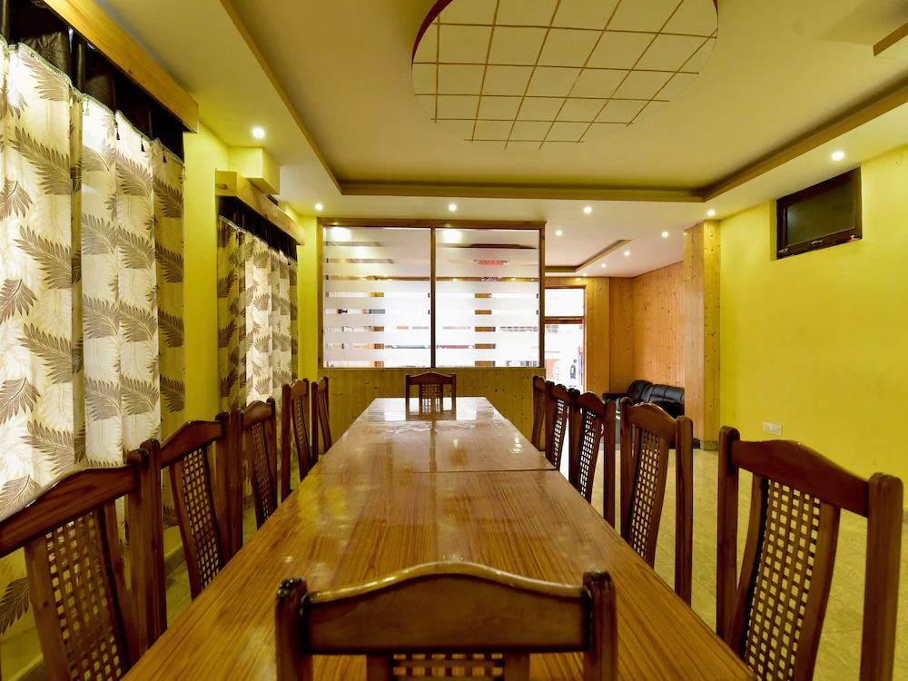Radhika Cottage by OYO Rooms