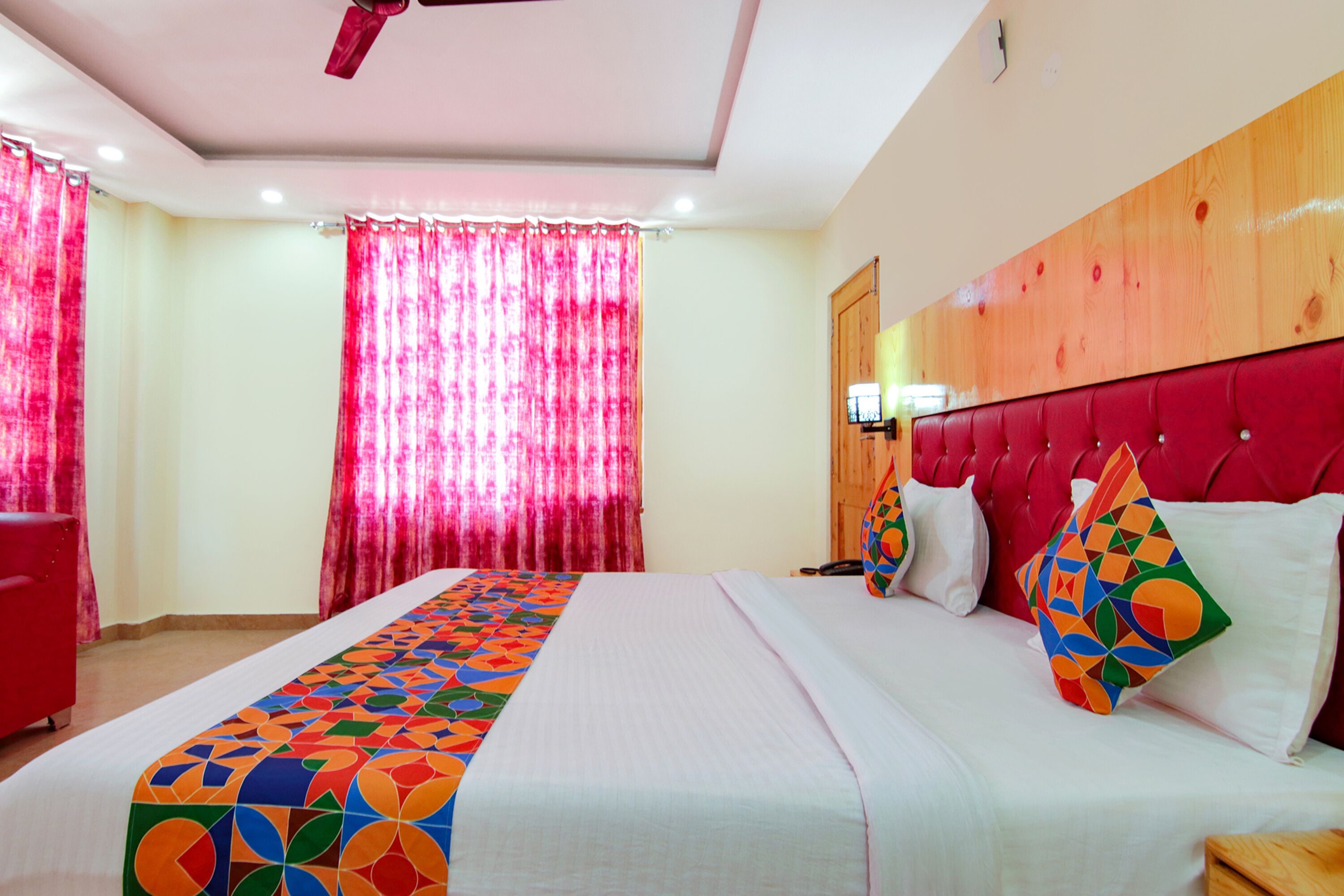 Royal Galaxy by Fabhotel