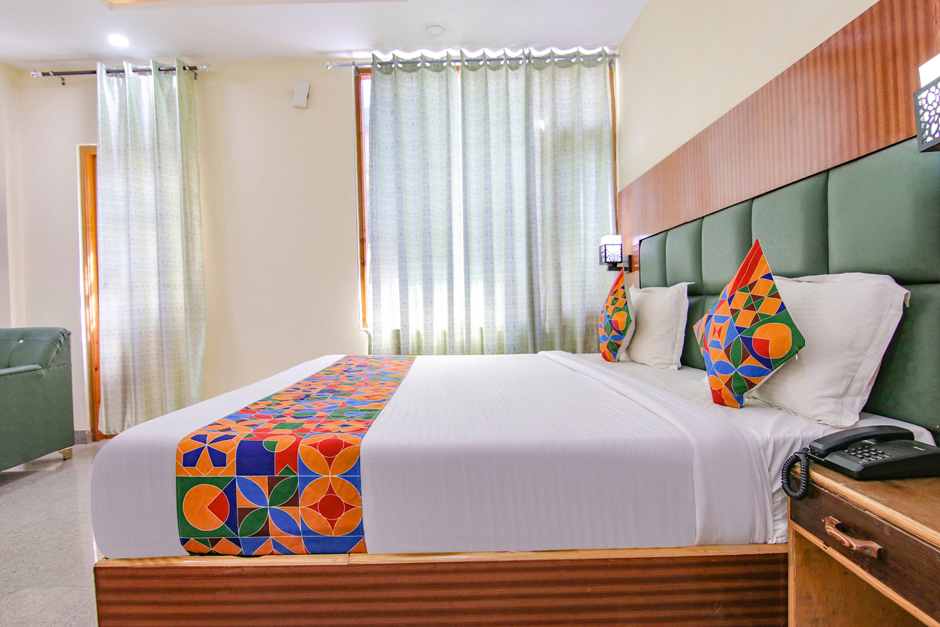 Royal Galaxy by Fabhotel
