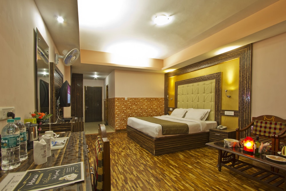 Royal Park Resort