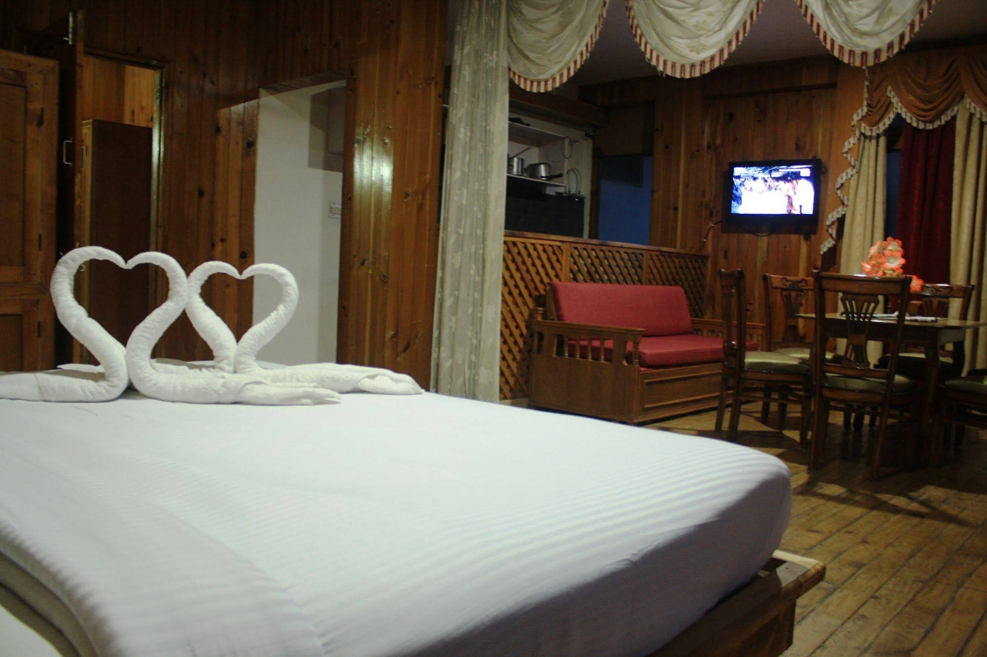 Sarthak Resort