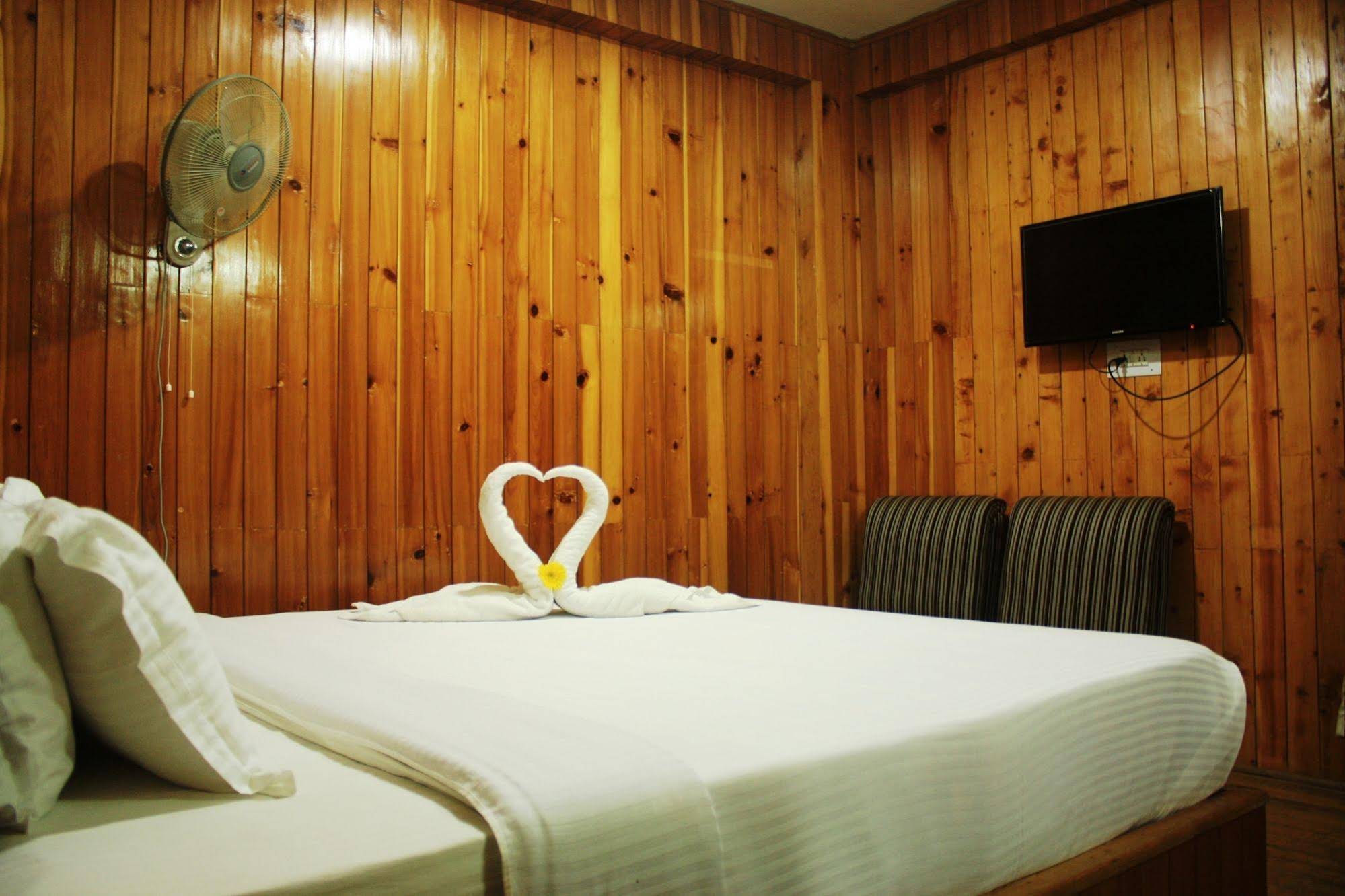 Sarthak Resort