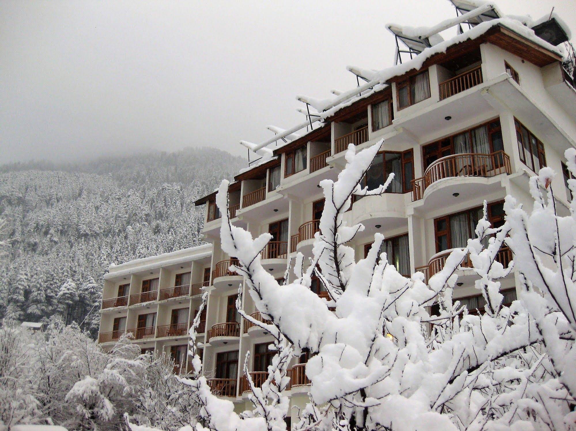 Sarthak Resort