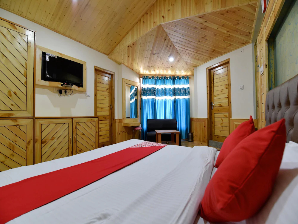 Satyam Paradise by OYO Rooms