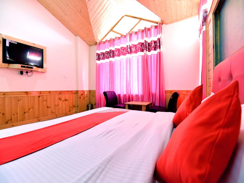 Satyam Paradise by OYO Rooms