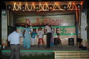 Signature Manali