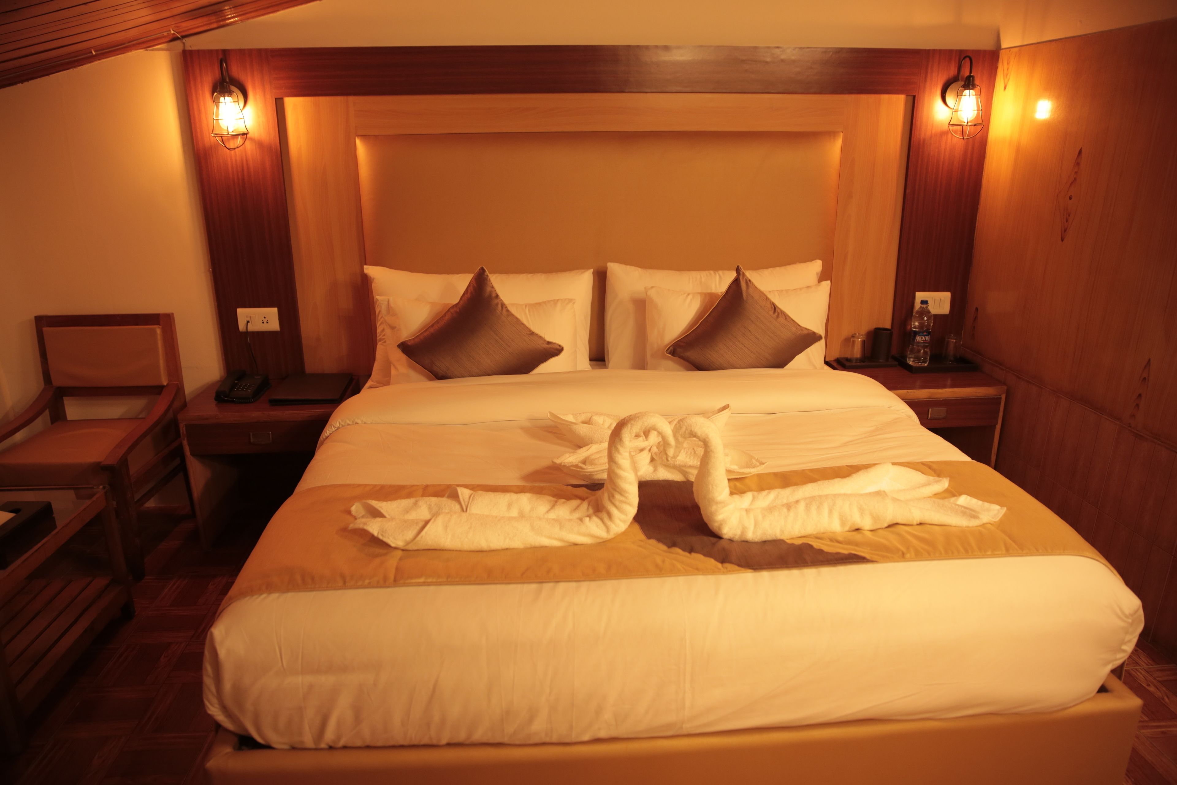 Signature Manali