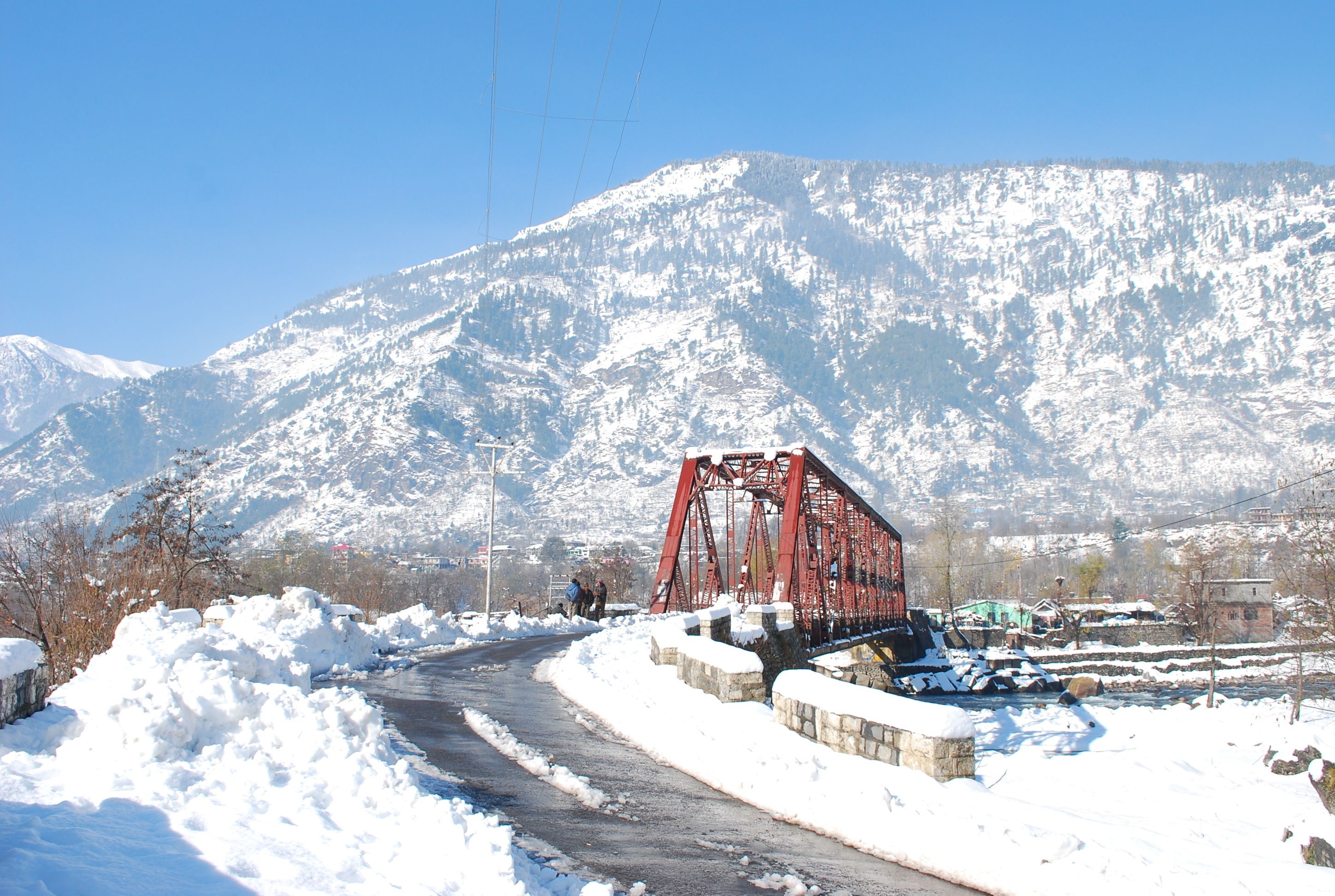 Snow Touch Resort By Sriniwasa Hotels