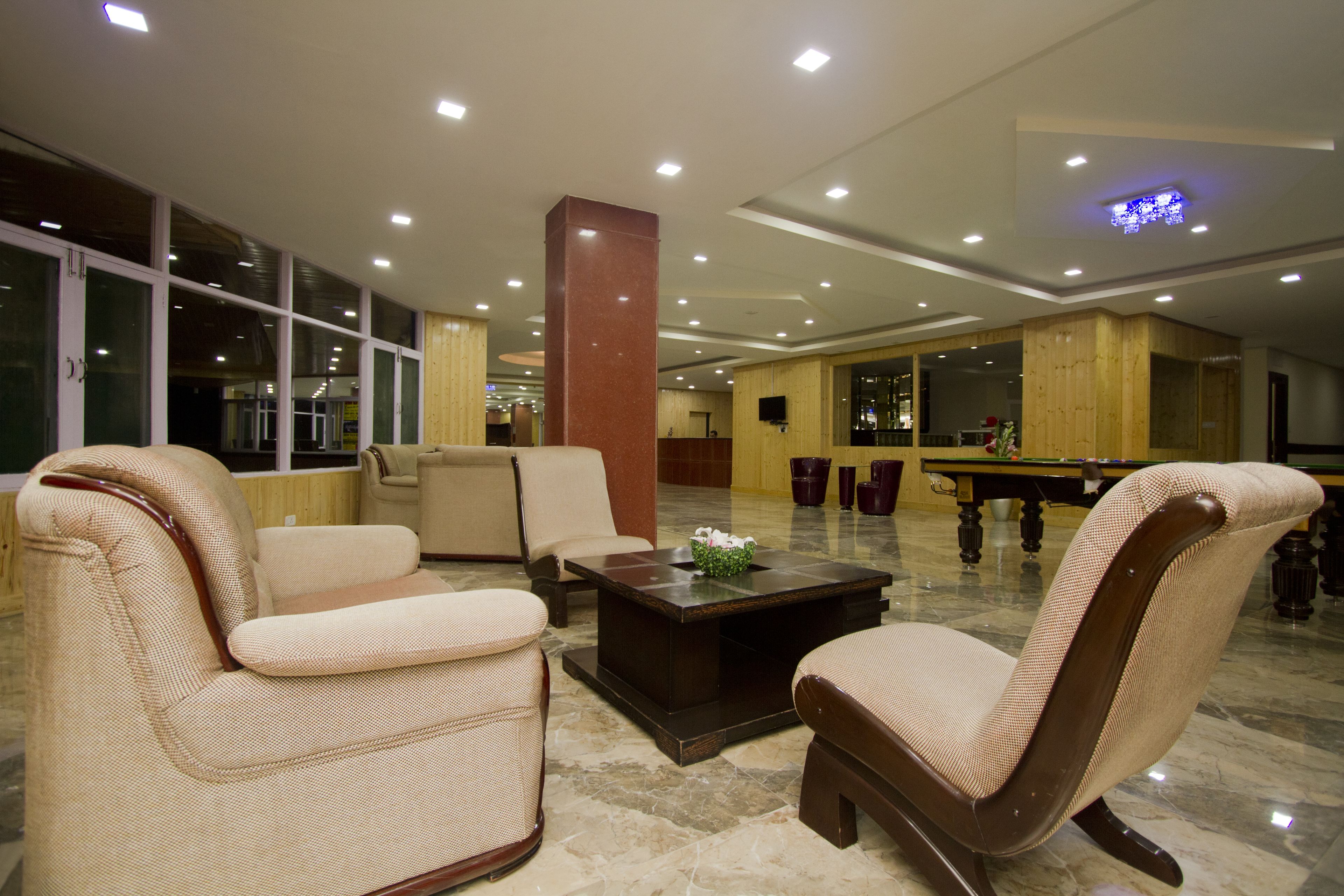 Snow Touch Resort By Sriniwasa Hotels