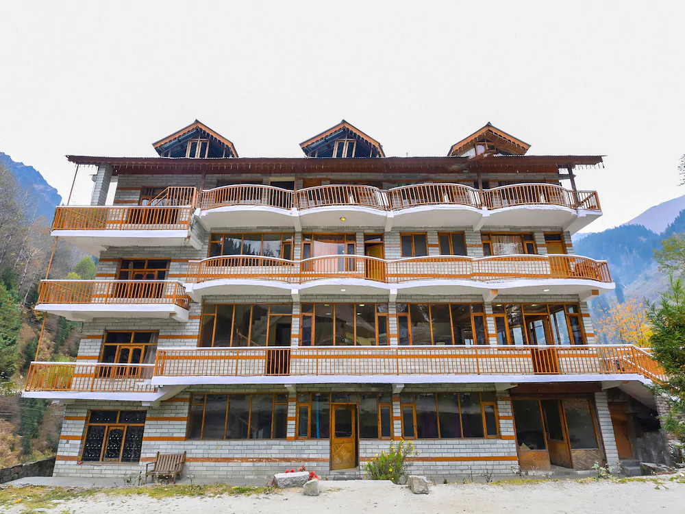 Solang Holiday Inn By OYO Rooms