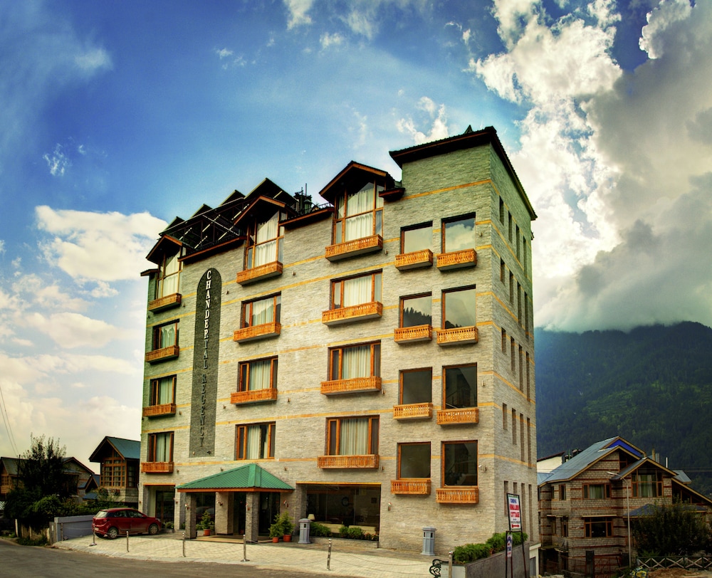 Summit Chandertal Regency Hotel & Spa