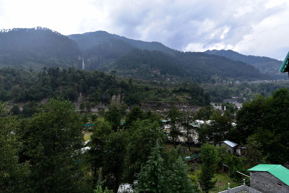 Sun N Snow Resort By OYO Rooms