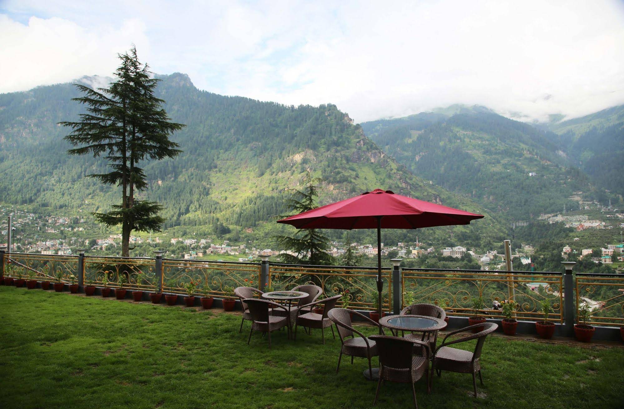 The Holiday Heights Manali