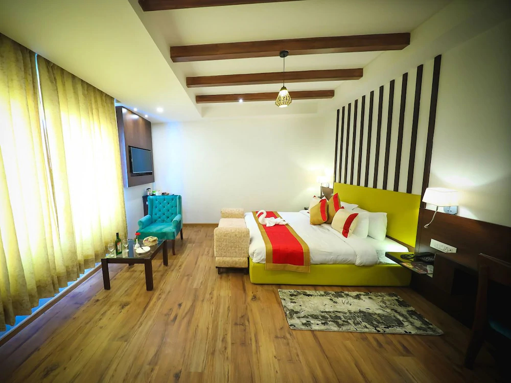 The Laurent & Banon Resorts