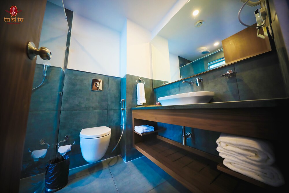 The Laurent & Banon Resorts