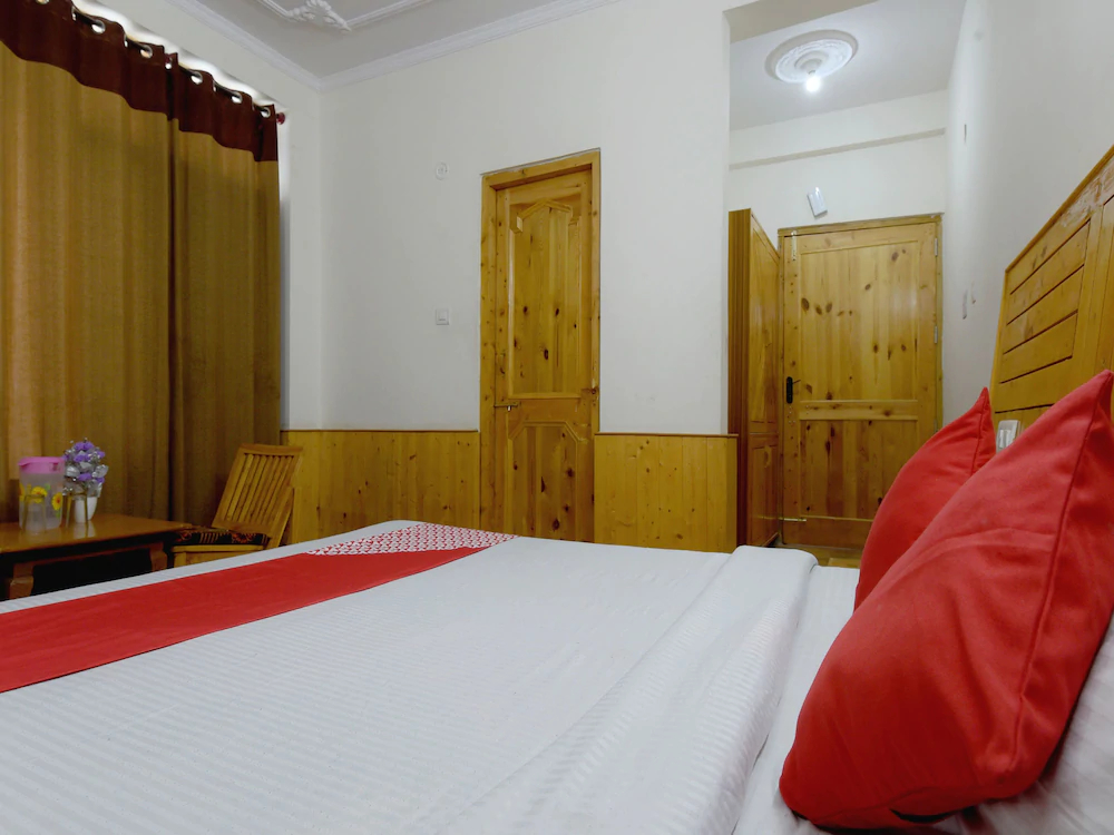 Yogesh Cottage Manali by OYO Rooms